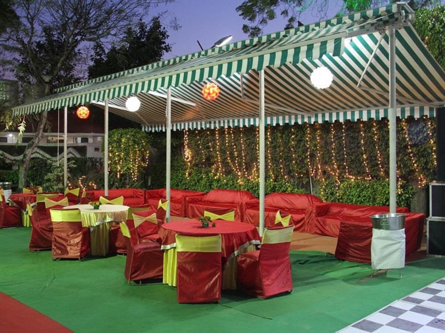 Hotel Akash Sarovar Пурулия Экстерьер фото