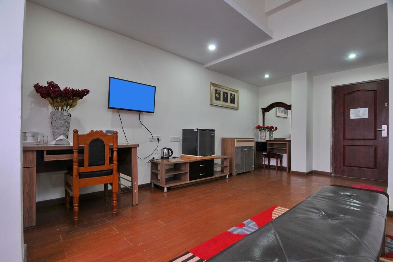 Hotel Akash Sarovar Пурулия Экстерьер фото